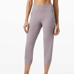 Align Jogger 23" *Violet Verbena